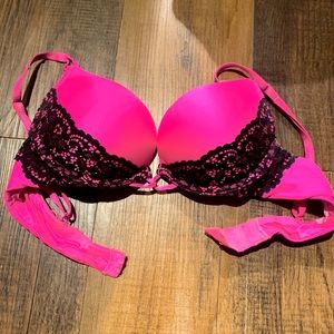 Victoria Secret Push Up Bra